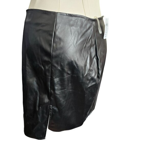 Windsor Black Faux Leather Mini Skirt XL Super Cute! NWT JJ4120 - Picture 4 of 7